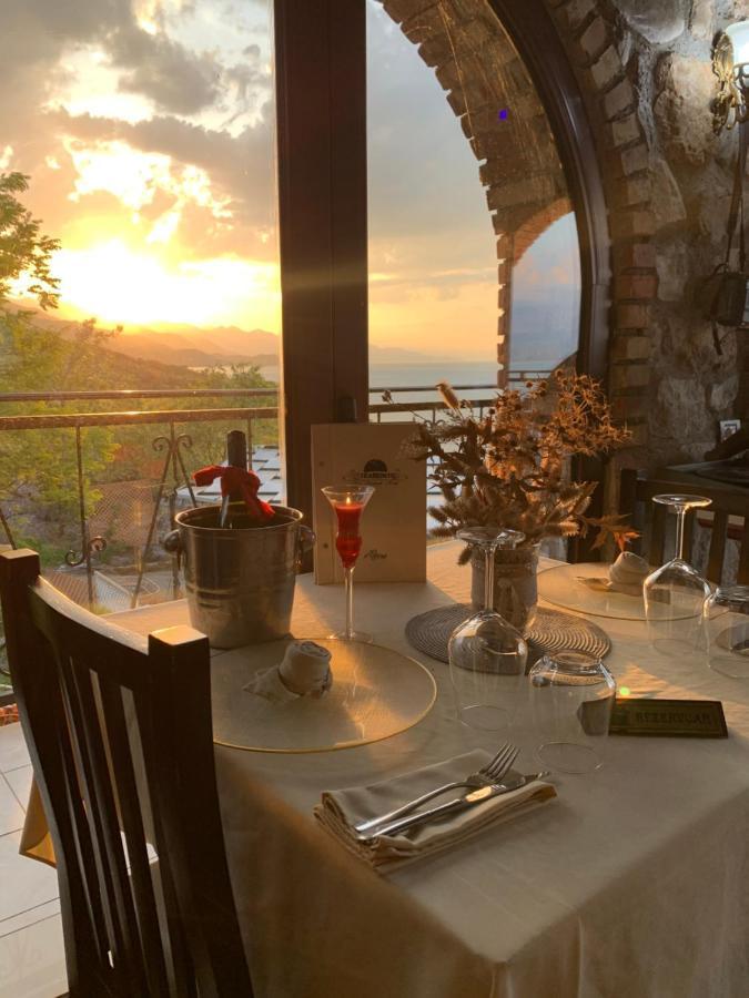 Il Tramonto Hotel Široka Eksteriør billede